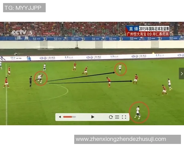 如何在足球比赛中成功抢断球星的球技巧与策略分析